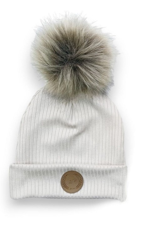 Czapka Jesień Wiosna RIB jasny beż metka MC  pompon brąz CZRIB18.jpg